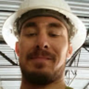 Meet your Posher, Dustin